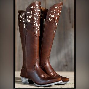 Ariat Hacienda Boots